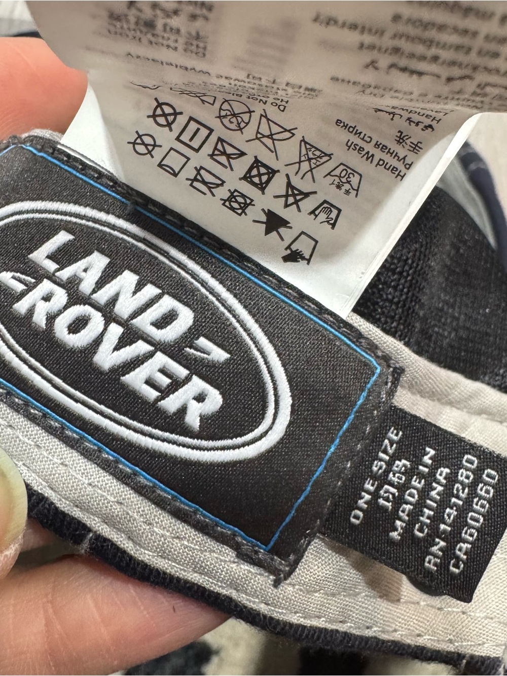 Land Rover cap - Picture 6 of 7